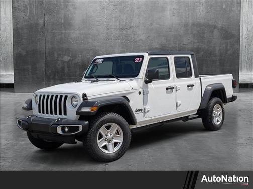 2023 Jeep Gladiator Sport S