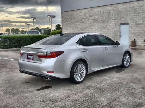 2016 Lexus ES 350 Base