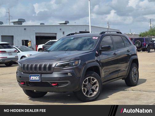 Granite Crystal Metallic Clearcoat 2022 Jeep Cherokee Trailhawk