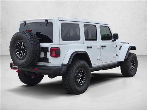 Bright White Clearcoat 2026 Jeep Wrangler Rubicon