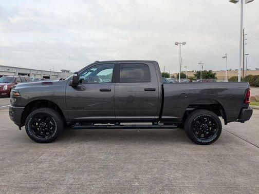 2025 RAM 2500 Lone Star Crew Cab 4x4 6'4' Box