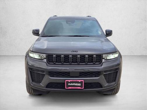 Baltic Gray Metallic Clear-Coat Exterior Paint 2026 Jeep Grand Cherokee Altitude