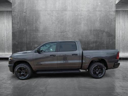 2025 RAM 1500 Warlock Crew Cab 4x4 5'7' Box