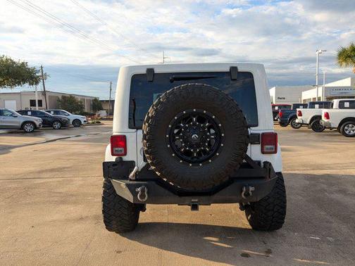 2014 Jeep Wrangler Unlimited Sahara