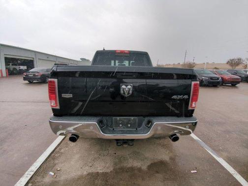 2016 RAM 1500 Laramie