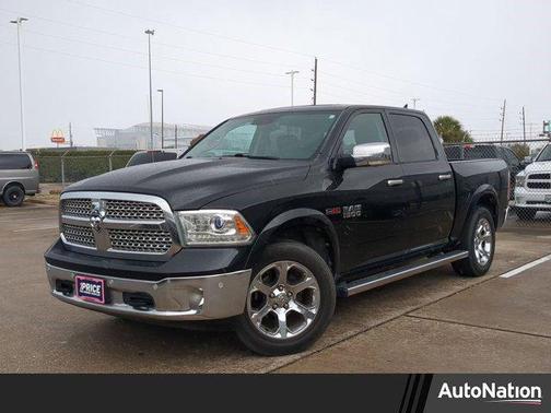 2016 RAM 1500 Laramie