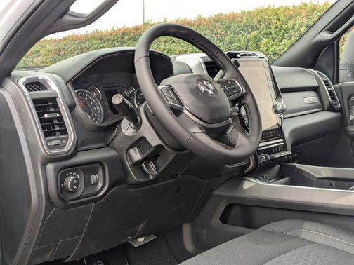 2025 RAM 2500 Lone Star Crew Cab 4x4 6'4' Box