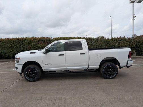 2025 RAM 2500 Lone Star Crew Cab 4x4 6'4' Box