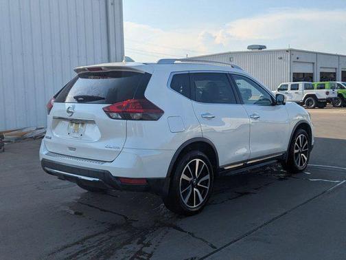 2018 Nissan Rogue SL