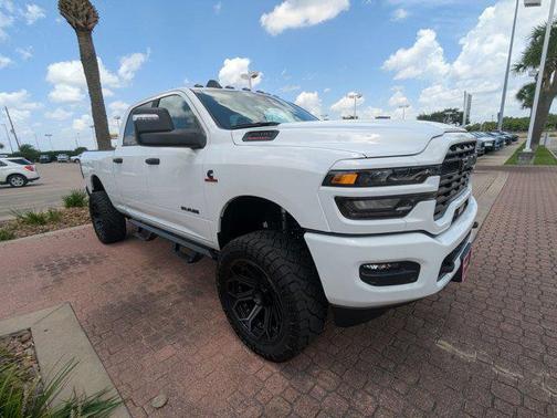 2025 RAM 2500 Lone Star Crew Cab 4x4 6'4' Box