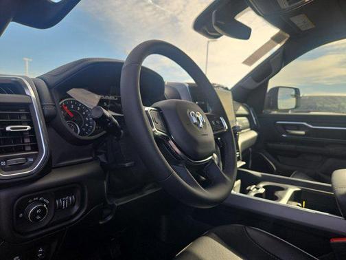 Serrano Green Metallic 2026 RAM 1500 Laramie