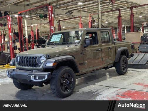 2026 Jeep Gladiator Sport