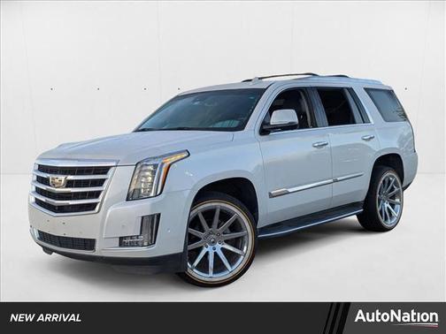 2017 Cadillac Escalade Luxury