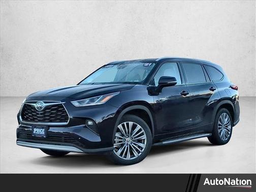 2021 Toyota Highlander Hybrid Platinum