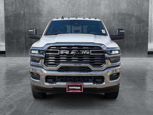 2025 RAM 2500 Tradesman Crew Cab 4x4 6'4' Box