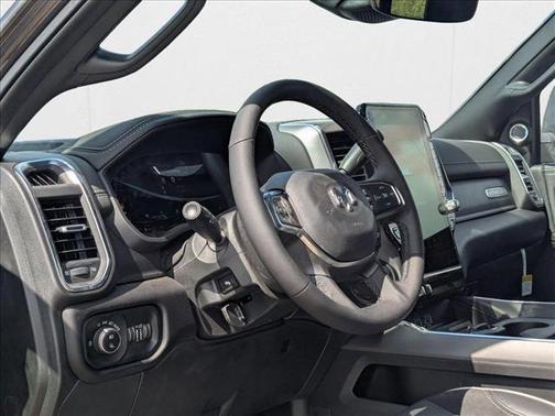 2025 RAM 2500 Laramie Crew Cab 4x4 6'4' Box