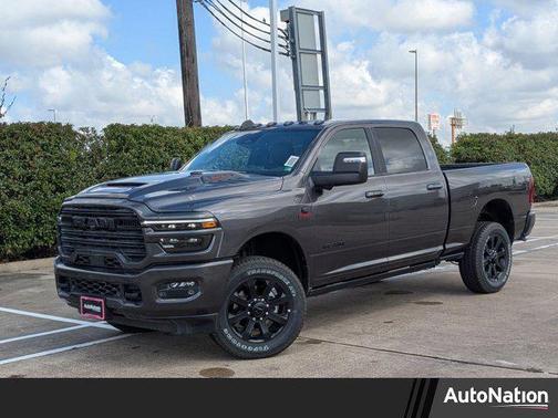 2025 RAM 2500 Laramie Crew Cab 4x4 6'4' Box
