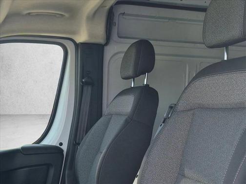 Bright White Clear-Coat Exterior Paint 2026 RAM ProMaster 2500 Tradesman