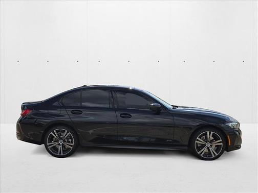 2023 BMW 330 330i