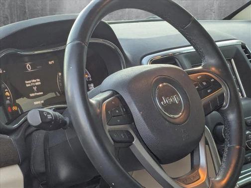 2018 Jeep Grand Cherokee Laredo E
