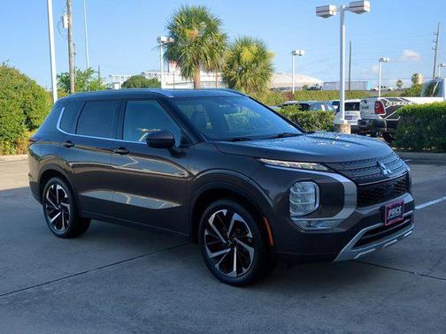 2022 Mitsubishi Outlander SEL Launch Edition S-AWC