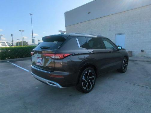 2022 Mitsubishi Outlander SEL Launch Edition S-AWC