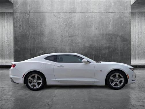 2022 Chevrolet Camaro 1LT