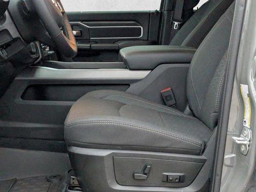 Ceramic Gray Clear-Coat Exterior Paint 2026 RAM 2500 Lone Star Crew Cab 4x4 6'4' Box