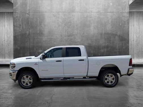 2025 RAM 2500 Lone Star Crew Cab 4x4 6'4' Box