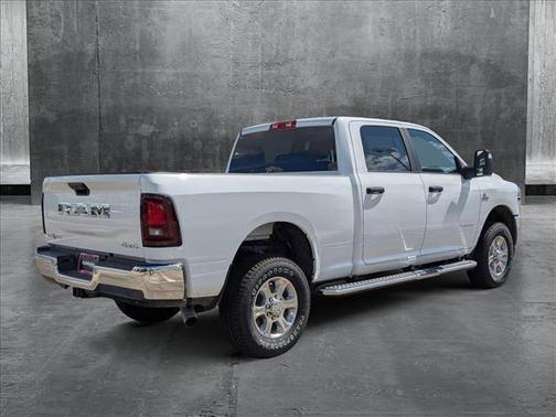 2025 RAM 2500 Lone Star Crew Cab 4x4 6'4' Box