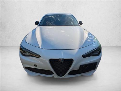 2020 Alfa Romeo Giulia Base