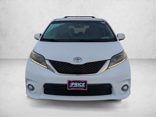 2016 Toyota Sienna SE