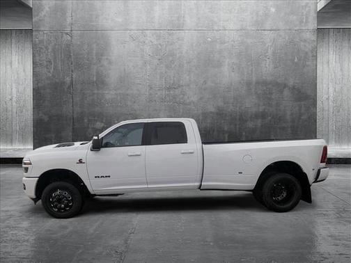 2025 RAM 3500 Laramie Crew Cab 4x4 8' Box