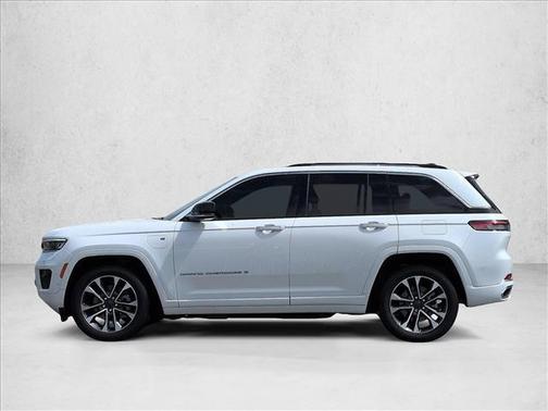 Bright White Clearcoat 2022 Jeep Grand Cherokee 4xe Overland