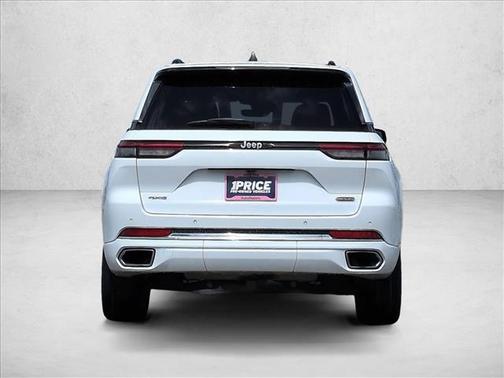 Bright White Clearcoat 2022 Jeep Grand Cherokee 4xe Overland