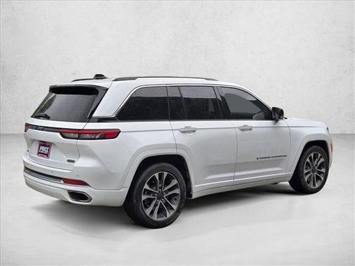 Bright White Clearcoat 2022 Jeep Grand Cherokee 4xe Overland