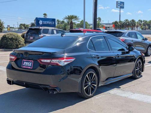 2020 Toyota Camry XSE