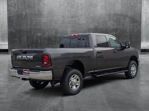 2025 RAM 2500 Tradesman Crew Cab 4x4 6'4' Box