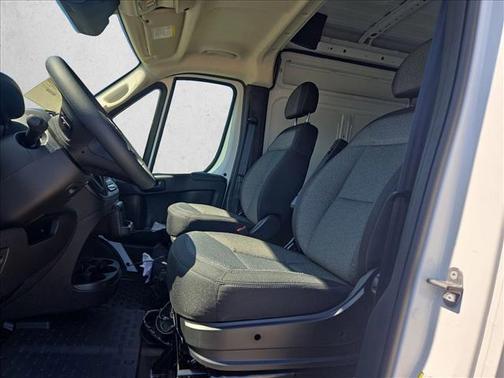 Bright White Clear-Coat Exterior Paint 2026 RAM ProMaster 2500 Tradesman