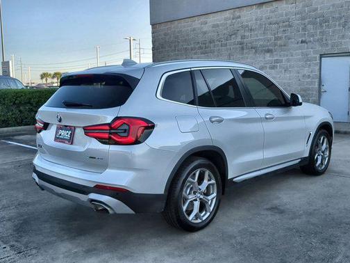 2023 BMW X3 sDrive30i