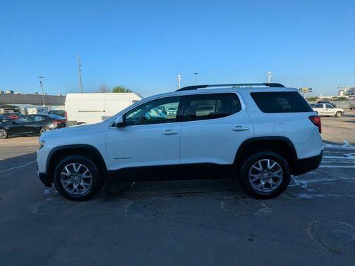 White Frost Tricoat 2021 GMC Acadia AWD SLT