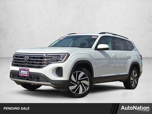 Pure White 2025 Volkswagen Atlas 2.0T SE w/Technology 4MOTION