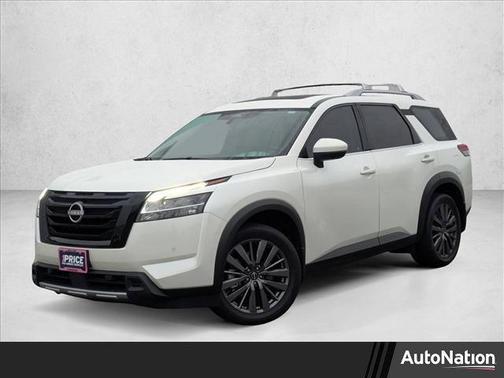 2024 Nissan Pathfinder SL FWD