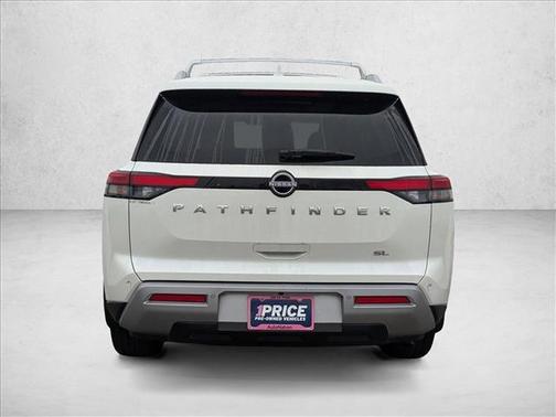 2024 Nissan Pathfinder SL FWD