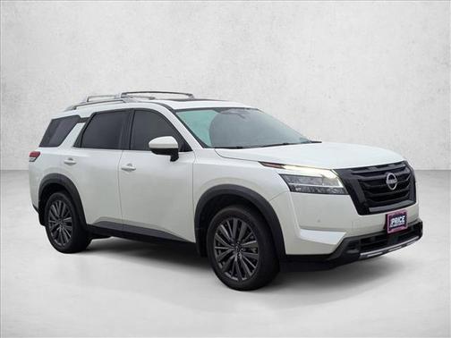 2024 Nissan Pathfinder SL FWD