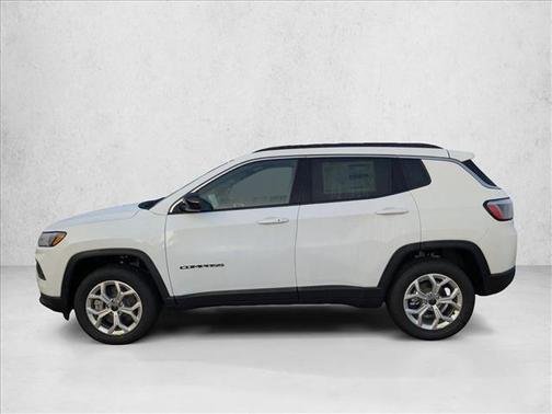 Bright White Clear-Coat Exterior Paint 2026 Jeep Compass Latitude