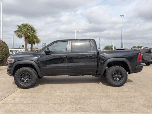 2026 RAM 1500 RHO Crew Cab 4x4 5'7' Box