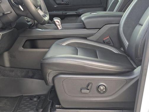 2026 RAM 1500 RHO Crew Cab 4x4 5'7' Box