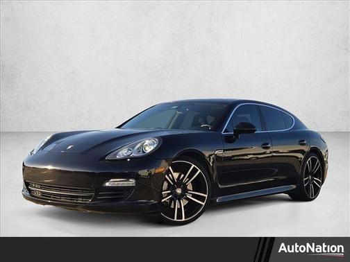 2013 Porsche Panamera 4