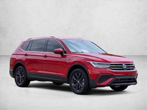 Kings Red Metallic 2024 Volkswagen Tiguan 2.0T SE